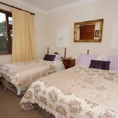 Alderhaven Country 3*